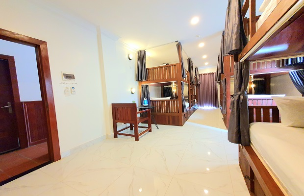 USD 10.00 - Luxury 10 Bed Dorm (Mixed)
